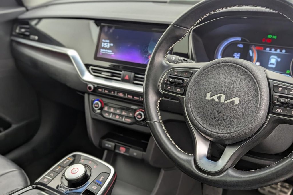 USED 2022 22 KIA NIRO 64kWh 4+ SUV 5dr Electric Auto (201 bhp) Car Play, Sun Roof, Camera
