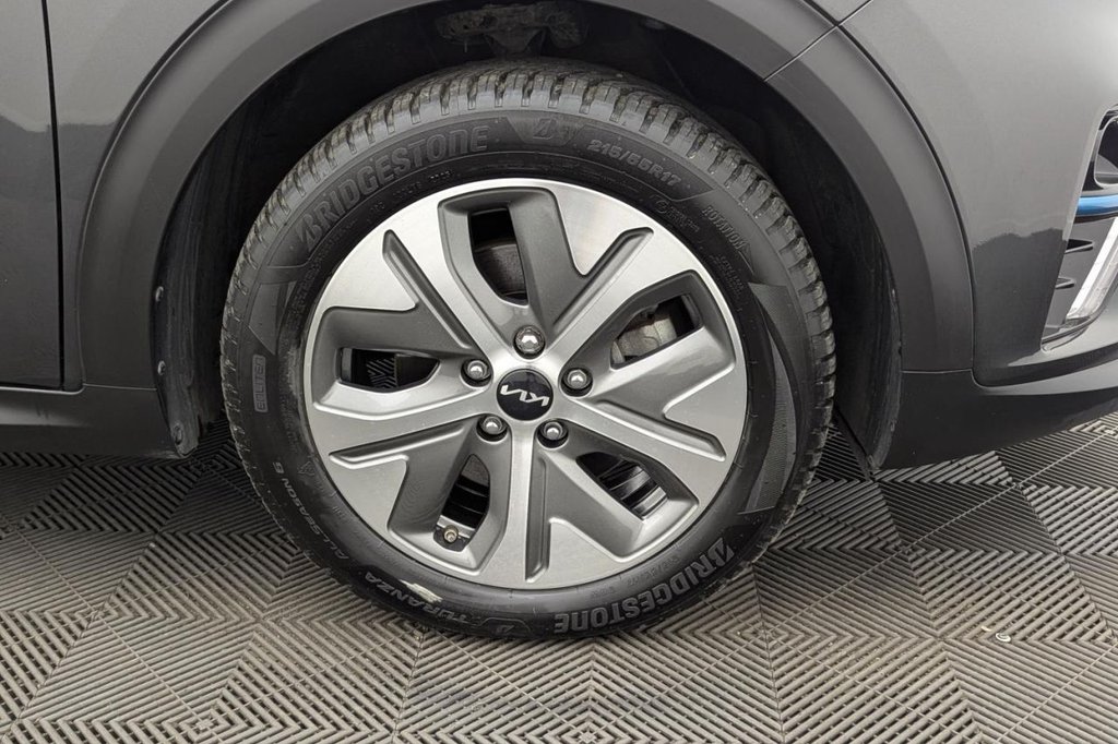 USED 2022 22 KIA NIRO 64kWh 4+ SUV 5dr Electric Auto (201 bhp) Car Play, Sun Roof, Camera