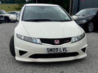 USED 2009 09 HONDA CIVIC 2.0 i-VTEC Type R Championship White Hatchback 3dr Petrol Manual (215 g/km, 197 bhp) 