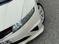 USED 2009 09 HONDA CIVIC 2.0 i-VTEC Type R Championship White Hatchback 3dr Petrol Manual (215 g/km, 197 bhp) 