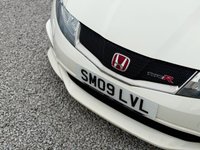 USED 2009 09 HONDA CIVIC 2.0 i-VTEC Type R Championship White Hatchback 3dr Petrol Manual (215 g/km, 197 bhp) 