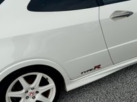 USED 2009 09 HONDA CIVIC 2.0 i-VTEC Type R Championship White Hatchback 3dr Petrol Manual (215 g/km, 197 bhp) 