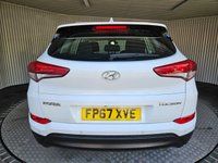 USED 2017 67 HYUNDAI TUCSON 1.7 CRDi Blue Drive SE Nav SUV 5dr Diesel Manual Euro 6 (s/s) (116 ps) 