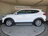 USED 2017 67 HYUNDAI TUCSON 1.7 CRDi Blue Drive SE Nav SUV 5dr Diesel Manual Euro 6 (s/s) (116 ps) 