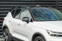USED 2020 70 VOLVO XC40 1.5 T3 R-Design Pro Auto Euro 6 (s/s) 5dr Full Volvo Service History!