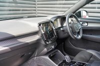 USED 2020 70 VOLVO XC40 1.5 T3 R-Design Pro Auto Euro 6 (s/s) 5dr Full Volvo Service History!