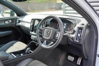 USED 2020 70 VOLVO XC40 1.5 T3 R-Design Pro Auto Euro 6 (s/s) 5dr Full Volvo Service History!