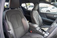 USED 2020 70 VOLVO XC40 1.5 T3 R-Design Pro Auto Euro 6 (s/s) 5dr Full Volvo Service History!