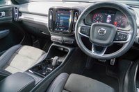 USED 2020 70 VOLVO XC40 1.5 T3 R-Design Pro Auto Euro 6 (s/s) 5dr Full Volvo Service History!