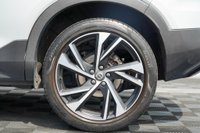 USED 2020 70 VOLVO XC40 1.5 T3 R-Design Pro Auto Euro 6 (s/s) 5dr Full Volvo Service History!
