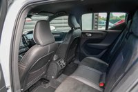USED 2020 70 VOLVO XC40 1.5 T3 R-Design Pro Auto Euro 6 (s/s) 5dr Full Volvo Service History!