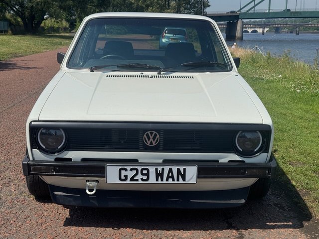 View our VOLKSWAGEN CADDY