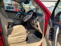 USED 2016 B TOYOTA LAND CRUISER 2.8D Invincible SUV 5dr Diesel Auto 4WD Euro 6 (7 Seats) (177 ps) 