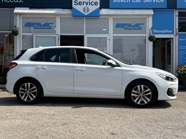 View our HYUNDAI I30