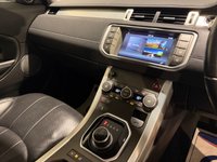 USED 2017 67 LAND ROVER RANGE ROVER EVOQUE 2.0 TD4 SE Tech SUV 5dr Diesel Auto 4WD Euro 6 (s/s) (180 ps) 