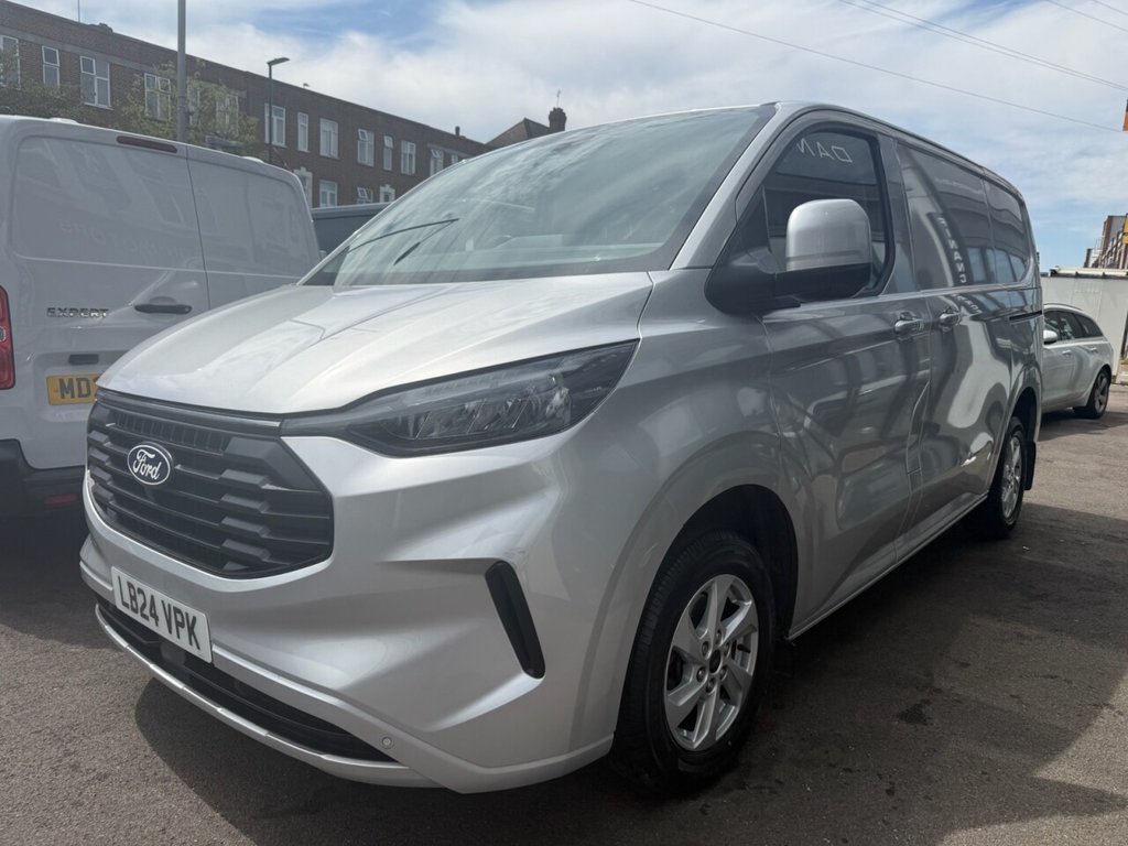 View our FORD TRANSIT CUSTOM
