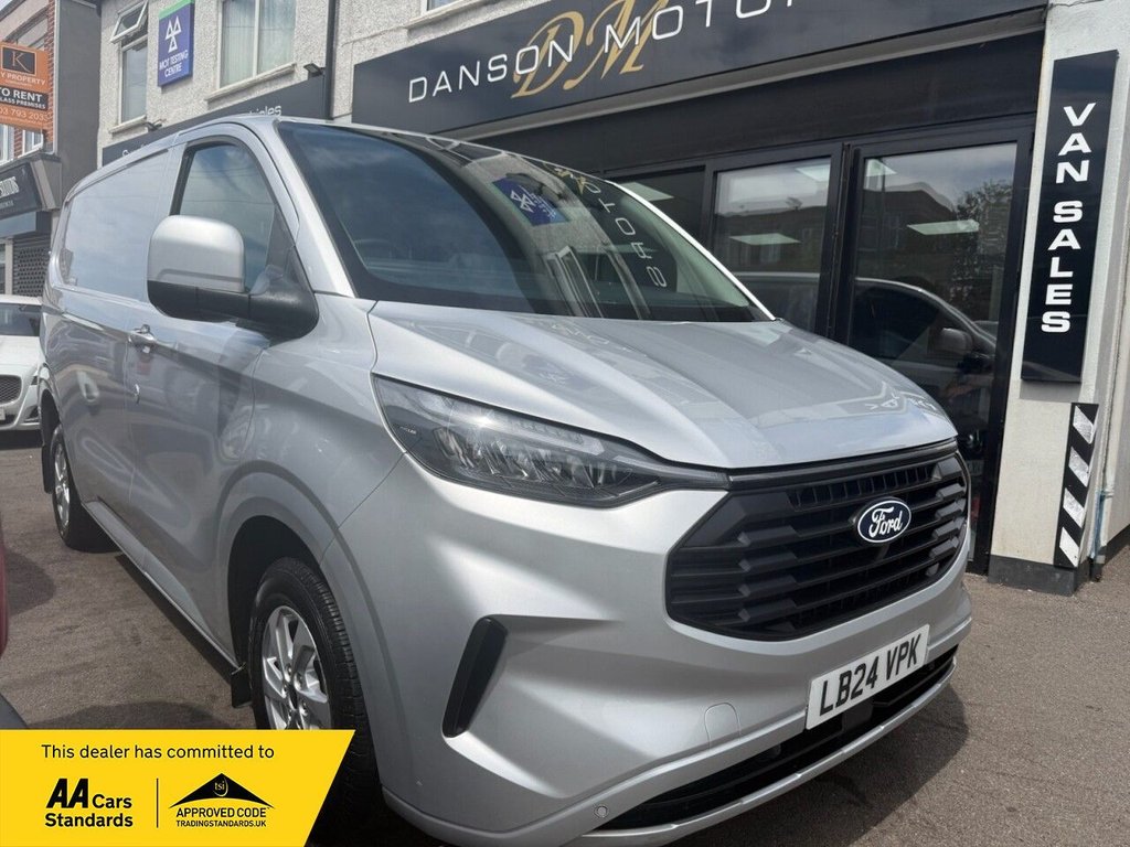 View our FORD TRANSIT CUSTOM
