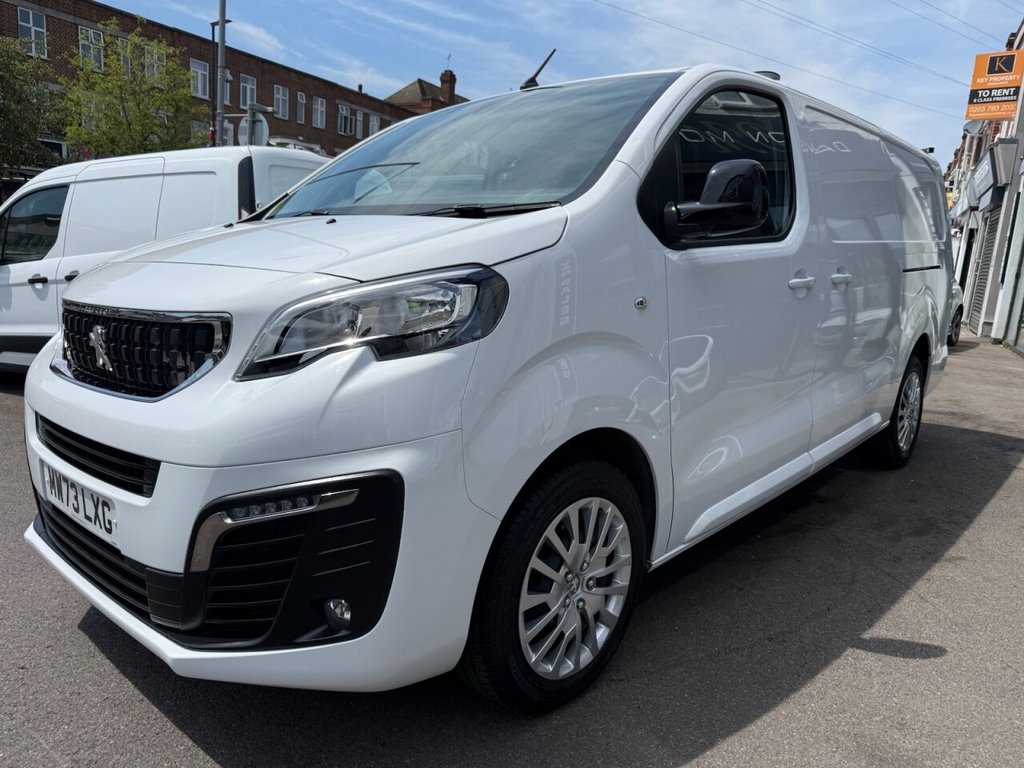 View our PEUGEOT EXPERT