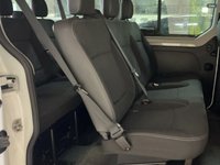USED 2023 23 RENAULT TRAFIC 2.0 dCi LL30 Sport Minibus Double Cab 5dr Diesel Manual L2 H1 Euro 6 (s/s) (9 Seat) (150 ps) Low Mileage 