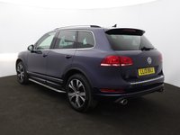 USED 2013 13 VOLKSWAGEN TOUAREG 3.0 TDI V6 BlueMotion Tech R-Line SUV 5dr Diesel Tiptronic 4WD Euro 5 (s/s) (245 ps) KEYLESS START | HEATD SEATS
