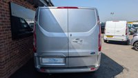 USED 2022 22 FORD TRANSIT CUSTOM 2.0 280 EcoBlue Limited Panel Van 5dr Diesel Manual L1 H1 Euro 6 (s/s) (130 ps) *** ONE OWNER - AIR CON - HEATED SEATS ***