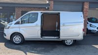 USED 2022 22 FORD TRANSIT CUSTOM 2.0 280 EcoBlue Limited Panel Van 5dr Diesel Manual L1 H1 Euro 6 (s/s) (130 ps) *** ONE OWNER - AIR CON - HEATED SEATS ***