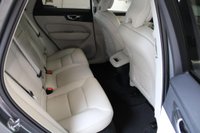 USED 2018 18 VOLVO XC60 2.0 T5 Inscription Auto AWD Euro 6 (s/s) 5dr HUGE SPECIFICATION T5-STUNNING