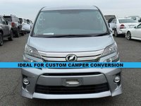 USED TOYOTA VELLFIRE 