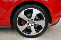 USED 2016 16 VOLKSWAGEN GOLF 2.0 TSI BlueMotion Tech GTI Performance Hatchback 5dr Petrol DSG Euro 6 (s/s) (230 ps) Pan Roof Keyless Entry