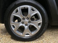 USED 2020 69 JEEP RENEGADE 1.3 GSE T4 Limited SUV 5dr Petrol DDCT Euro 6 (s/s) (150 ps) HEATED STEERING WHEEL & SEATS, FSH