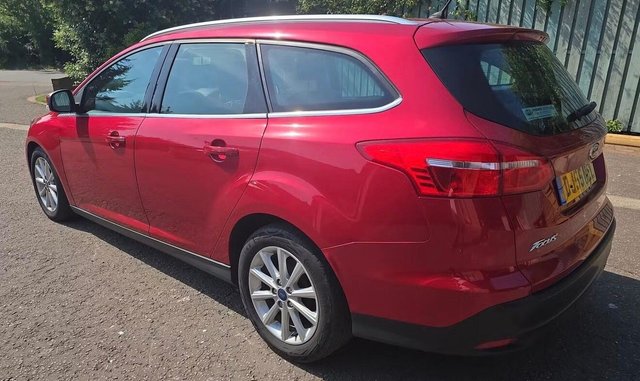 View our FORD FOCUS
