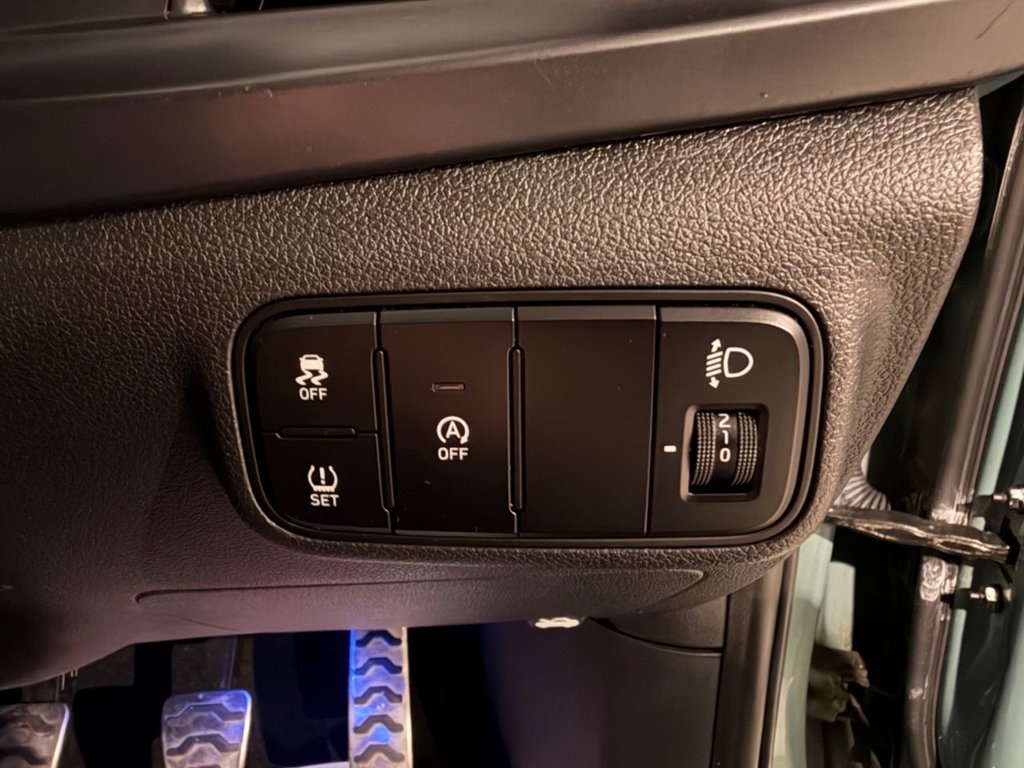 USED 2022 22 HYUNDAI BAYON 1.0 T-GDi MHEV SE Connect SUV 5dr Petrol Hybrid Manual Euro 6 (s/s) (100 ps) 