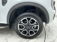 USED 2023 73 FORD RANGER 2.0 TD EcoBlue Wildtrak Pickup Double Cab 4dr Diesel Auto 4WD Euro 6 (s/s) (205 ps) Finished In Frozen White, This Rangers Comes With The Technology Pack, Full Service History, Roller Shutter, Reverse And 360 Degree Surround Camera, 12" Vertical Infotainment Screen, Micro Rib Embossed Leather, Heated Steering Wheel, Heated Electric Seats, Towbar, 20" Alloy Wheels, 12 Months MOT, 3 Months Warranty. Finance And Extended Warranty Available.