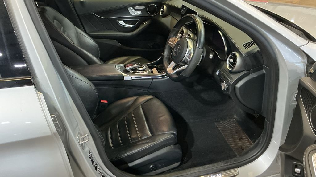 USED 2021 M MERCEDES-BENZ C CLASS 2.0 C220d AMG Line Night Edition (Premium) Saloon 4dr Diesel G-Tronic+ Euro 6 (s/s) (194 ps) 2 keys + service history