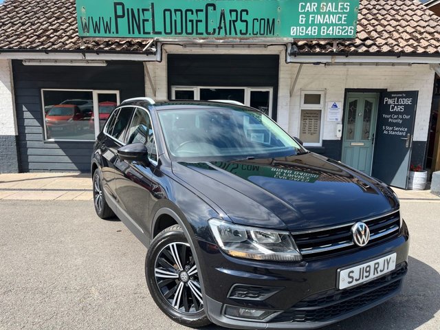 2019 VOLKSWAGEN TIGUAN