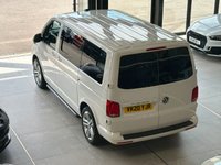 USED 2020 20 VOLKSWAGEN TRANSPORTER 2.0 TDI T28 Highline crew van 5 seater 5dr Diesel Manual FWD SWB Euro 6 (s/s) (110 ps) 