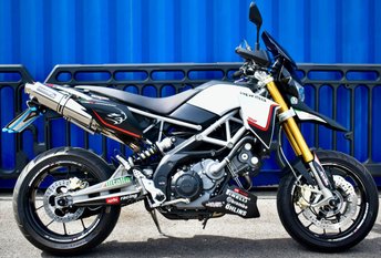 View our APRILIA Dorsoduro 750