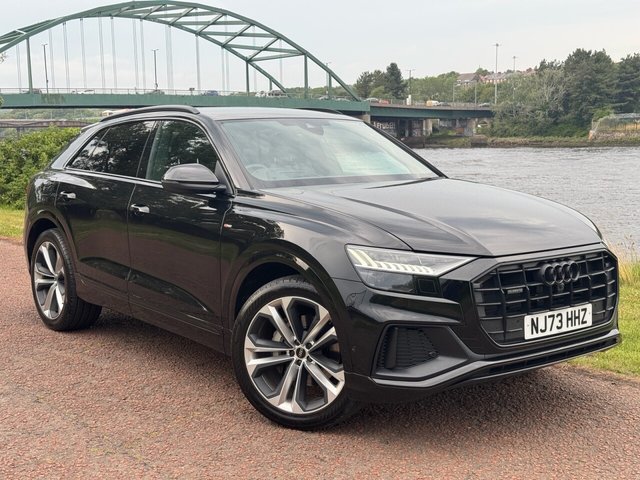 View our AUDI Q8