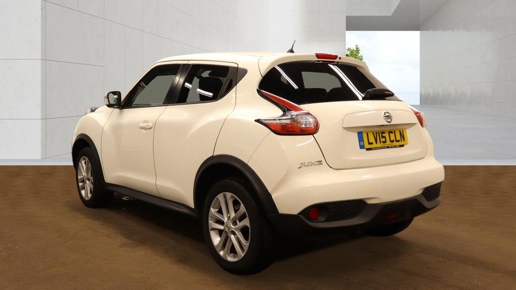 USED 2015 15 NISSAN JUKE 1.6 Acenta Premium SUV 5dr Petrol XTRON Euro 5 (117 ps) FULL DEALER SERVICE HISTORY