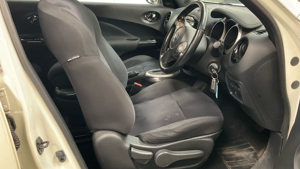 USED 2015 15 NISSAN JUKE 1.6 Acenta Premium SUV 5dr Petrol XTRON Euro 5 (117 ps) FULL DEALER SERVICE HISTORY