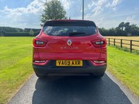 USED 2020 69 RENAULT KADJAR 1.3 TCe Iconic SUV 5dr Petrol Manual Euro 6 (s/s) (140 ps) 