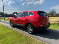 USED 2020 69 RENAULT KADJAR 1.3 TCe Iconic SUV 5dr Petrol Manual Euro 6 (s/s) (140 ps) 