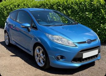 2008 FORD FIESTA