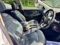 USED 2015 15 KIA SPORTAGE 2.0 CRDi KX-3 SUV 5dr Diesel Auto AWD Euro 5 (134 bhp) ** DIESEL.........AUTOMATIC......... 4 WHEEL DRIVE........LOW MILEAGE ONLY COVERED 88,089 MILES...........SERVICE HISTORY 6 STAMPS.........2 KEYS........ 3 EDITION.............NICE SPEC...........FULL BLACK LEATHER.......... HEATED SEATS.............FULL GLASS ROOF...........AIRCON.............BLUETOOTH.............CRUISE...........REVERSING CAMERA............DIAMOND CUT ALLOYS........LOW MILEAGE AUTOMATIC BE QUICK !! ** 