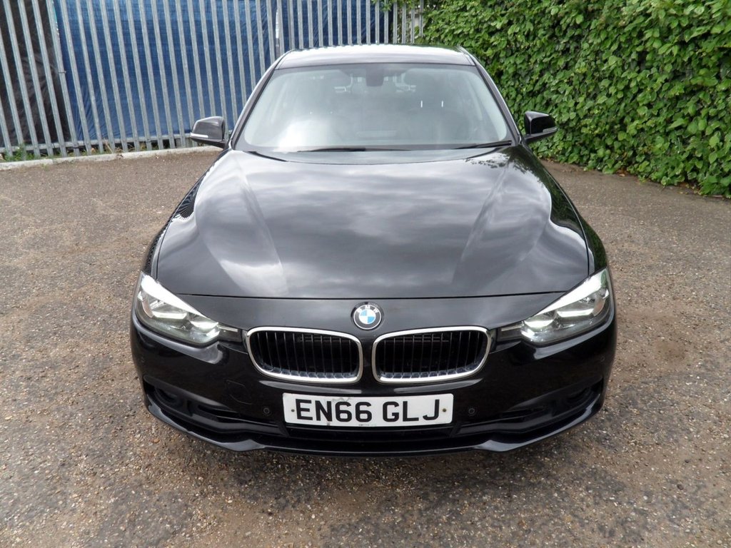 USED 2017 66 BMW 3 SERIES 2.0 330e 7.6kWh SE Saloon 4dr Petrol Plug-in Hybrid Auto Euro 6 (s/s) (252 ps) Black Sapphire - Dakota Leather