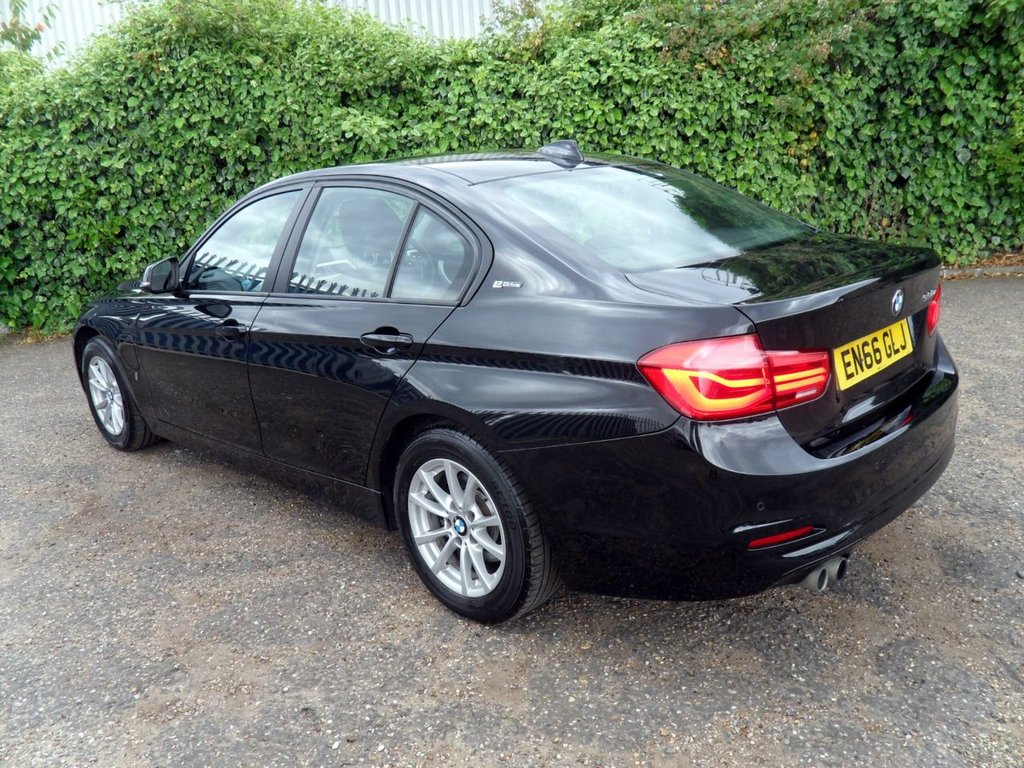 USED 2017 66 BMW 3 SERIES 2.0 330e 7.6kWh SE Saloon 4dr Petrol Plug-in Hybrid Auto Euro 6 (s/s) (252 ps) Black Sapphire - Dakota Leather