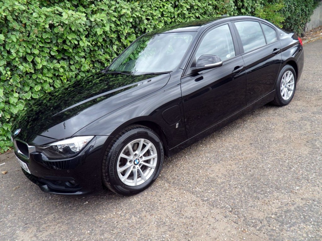 USED 2017 66 BMW 3 SERIES 2.0 330e 7.6kWh SE Saloon 4dr Petrol Plug-in Hybrid Auto Euro 6 (s/s) (252 ps) Black Sapphire - Dakota Leather