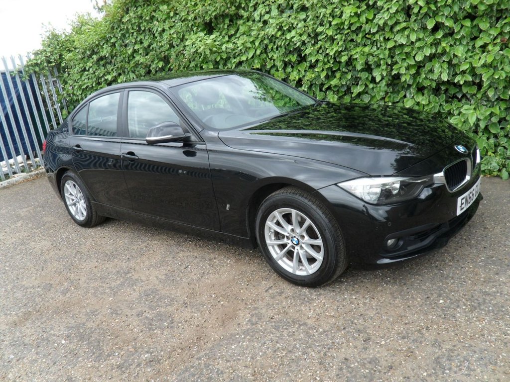 USED 2017 66 BMW 3 SERIES 2.0 330e 7.6kWh SE Saloon 4dr Petrol Plug-in Hybrid Auto Euro 6 (s/s) (252 ps) Black Sapphire - Dakota Leather