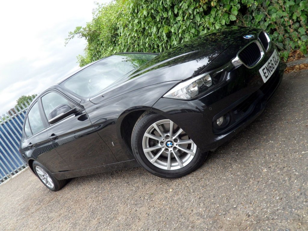 USED 2017 66 BMW 3 SERIES 2.0 330e 7.6kWh SE Saloon 4dr Petrol Plug-in Hybrid Auto Euro 6 (s/s) (252 ps) Black Sapphire - Dakota Leather