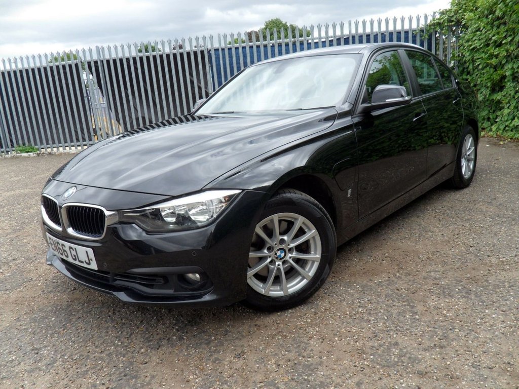 USED 2017 66 BMW 3 SERIES 2.0 330e 7.6kWh SE Saloon 4dr Petrol Plug-in Hybrid Auto Euro 6 (s/s) (252 ps) Black Sapphire - Dakota Leather